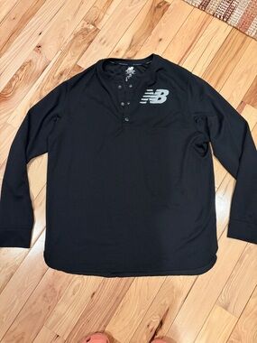 Men’s New Balance quick dry shirt XL